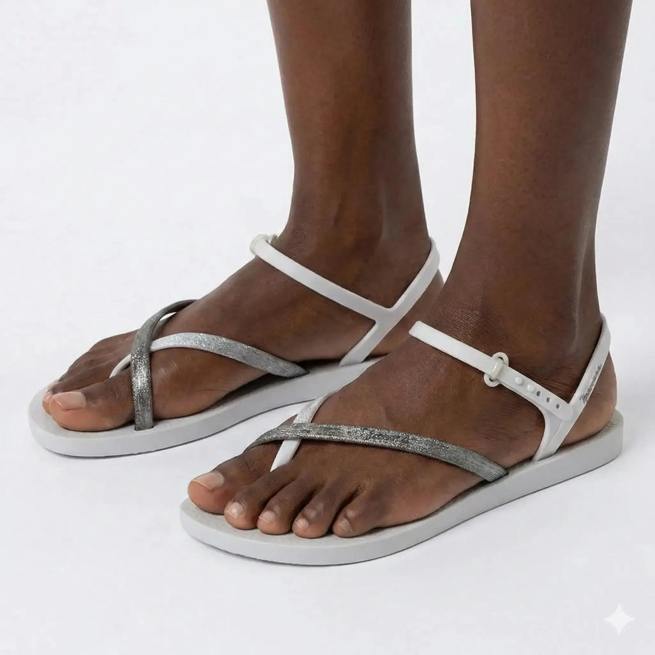 Ipanema Class Elegant Sandal - Grey Silver