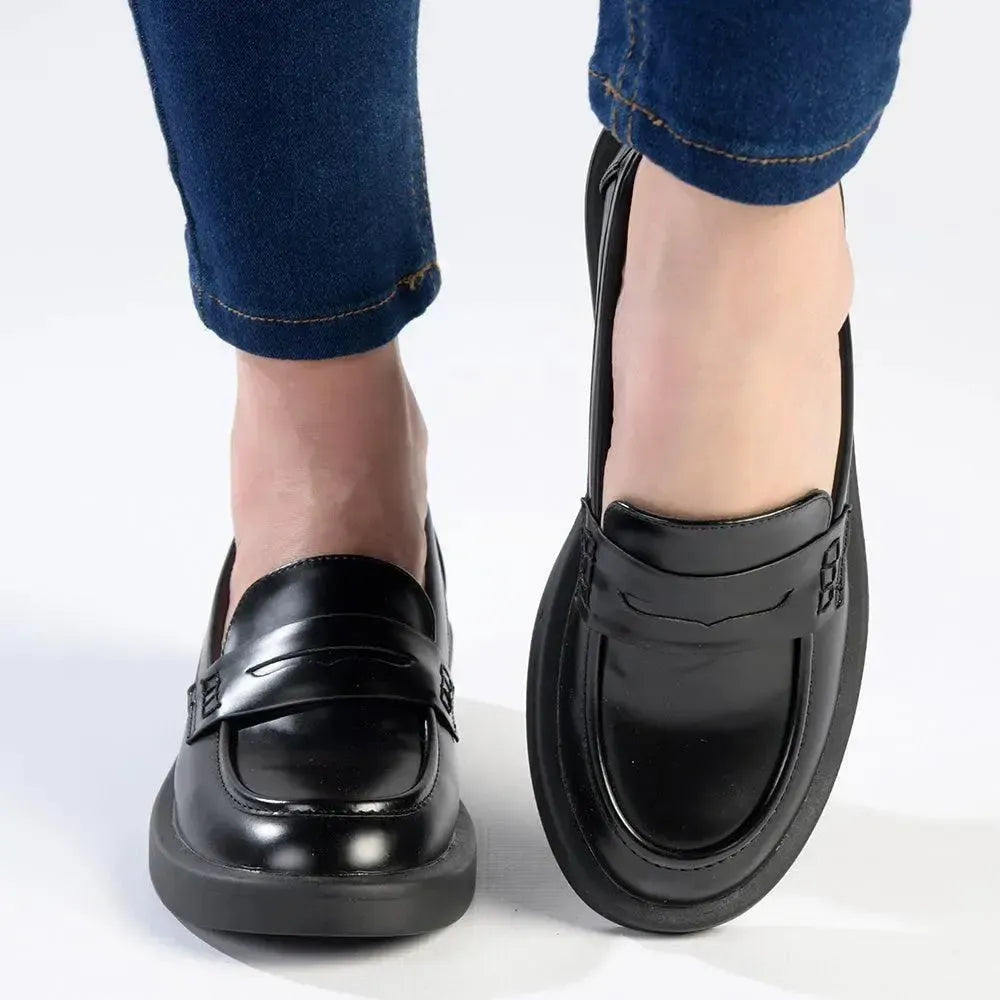 Madison Blessing Loafer - Black