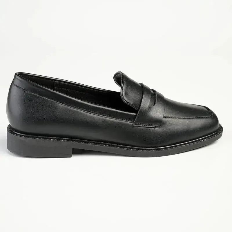 Madison Bliss 4 Loafer - Black
