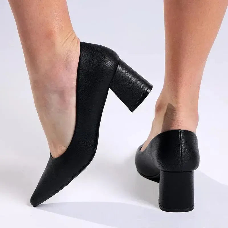 Madison Ginger Court - Black