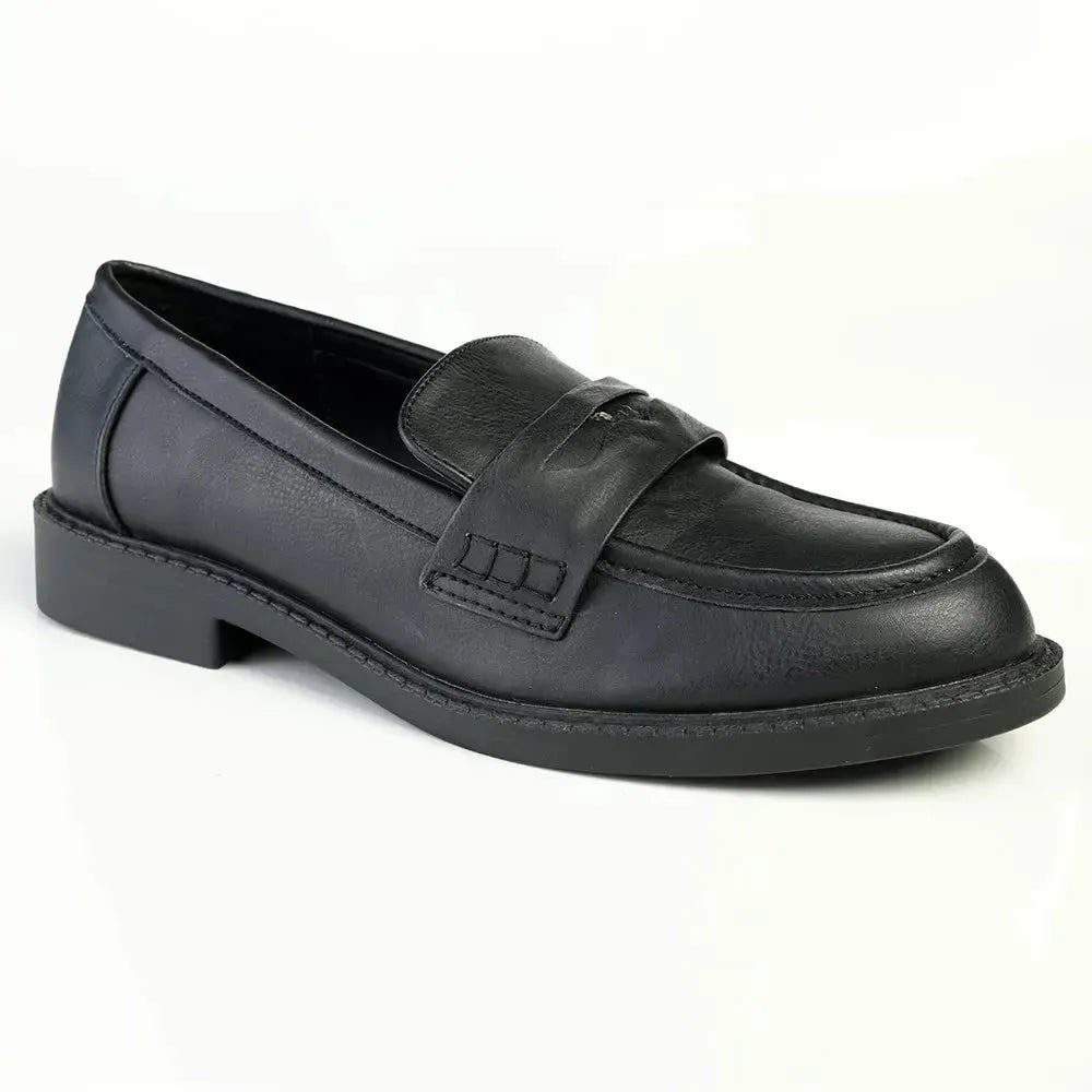 Madison Magnolia Loafer with Saddle - Black