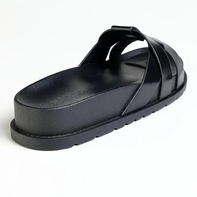 Madison Meadow Sandal - Black
