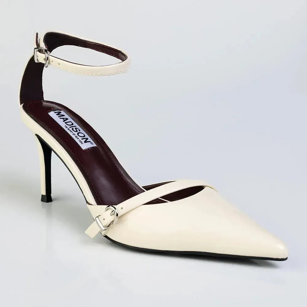 Madison Oda Court Heel - Off White