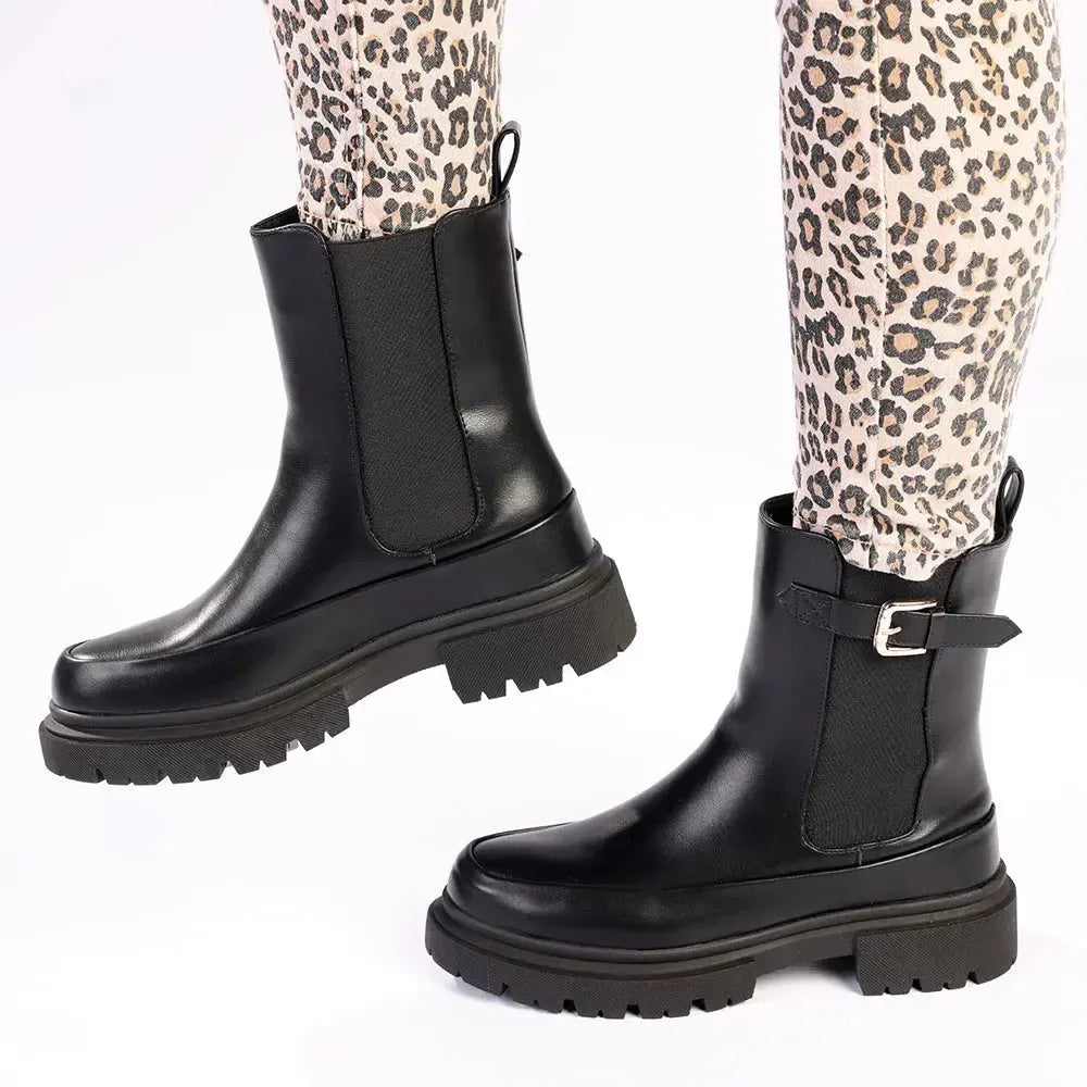 Madison Olva Ankle Boot - Black