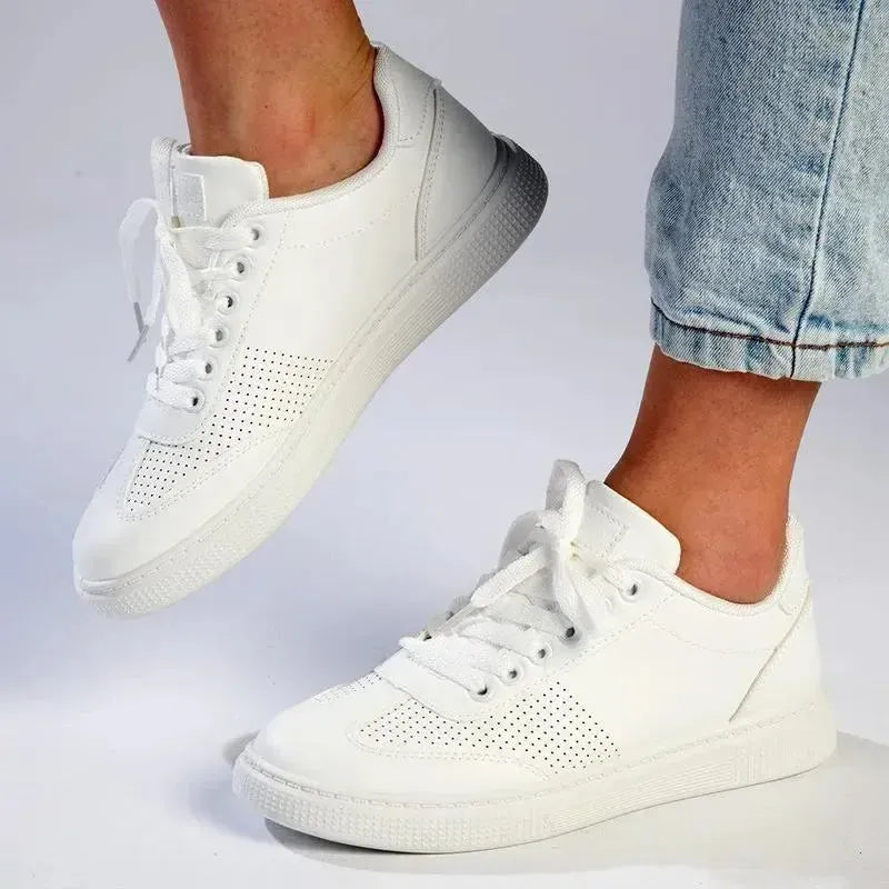 Madison Wing Tip Sneaker - White Mono