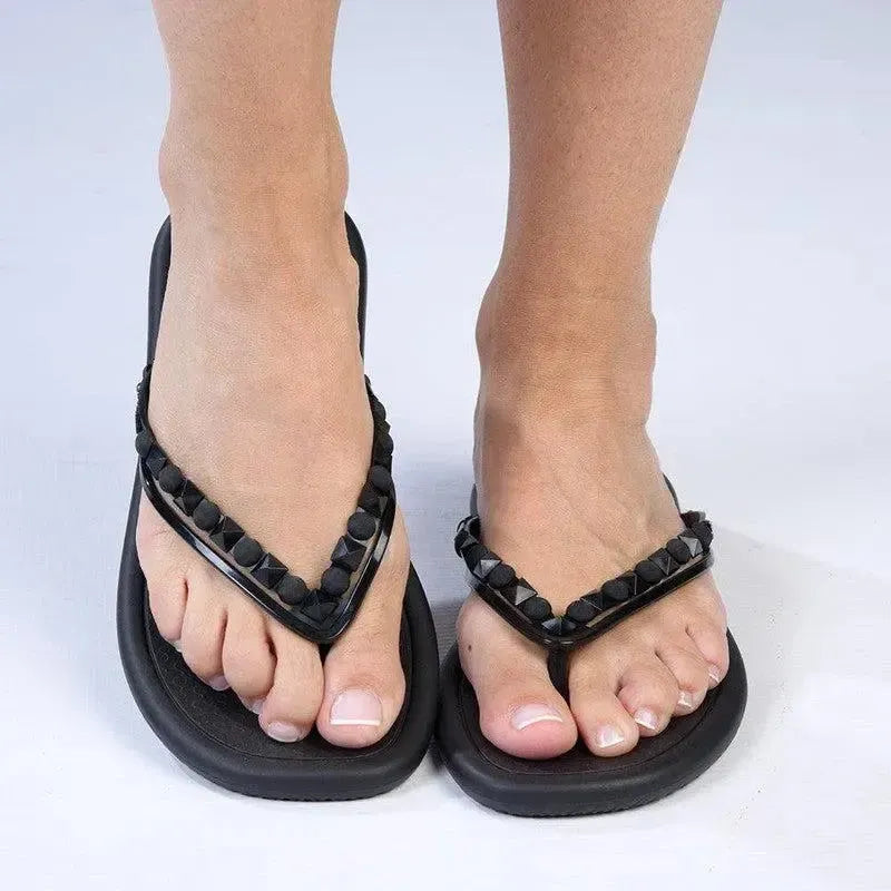 Ipanema Meu Sol Thong Sandals - Black – Madison Heart of New York