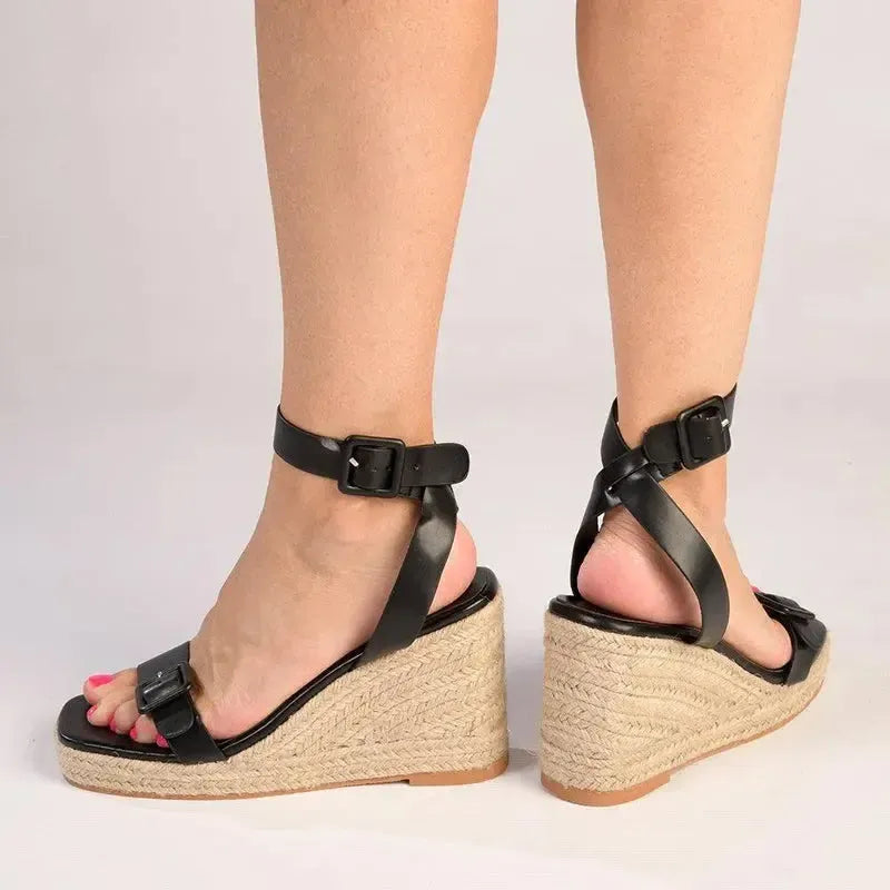 Madison Annabella Wedge - Black