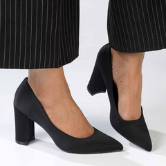 Madison Bora Low Block Heel Court - Black