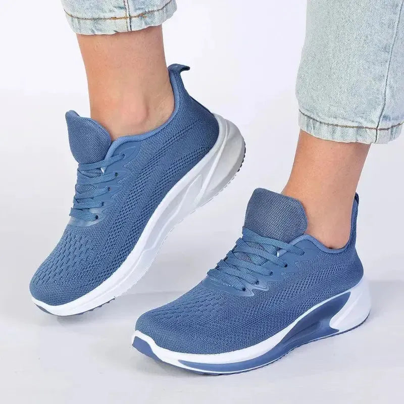 Madison Chick 1 Sneaker - Blue
