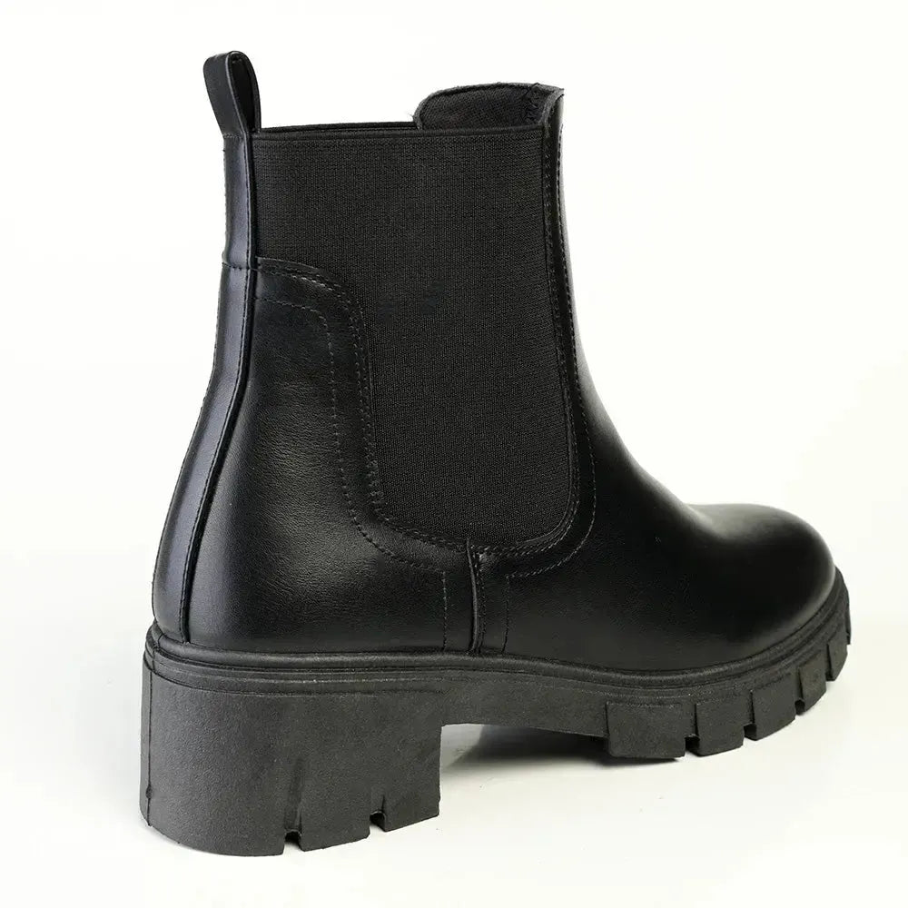 Madison Ladies Fashion Gusset Boot - Black