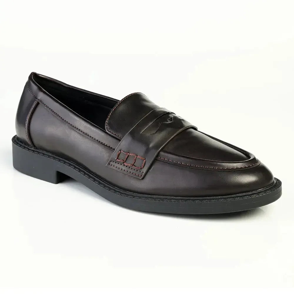 Madison Magnolia Loafer with Saddle - Chocolate