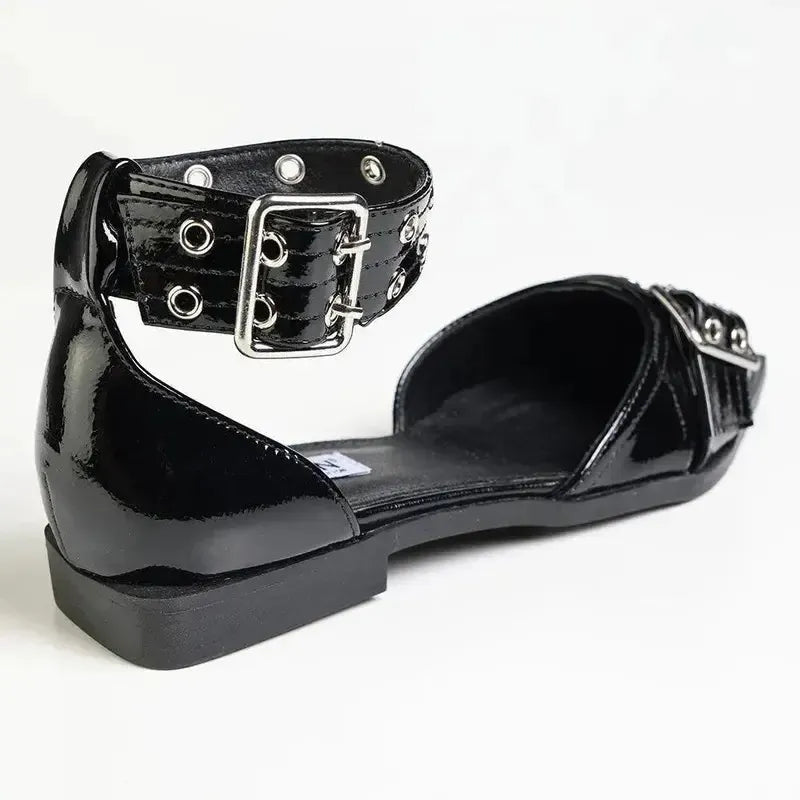 Madison Mallory Pump - Black