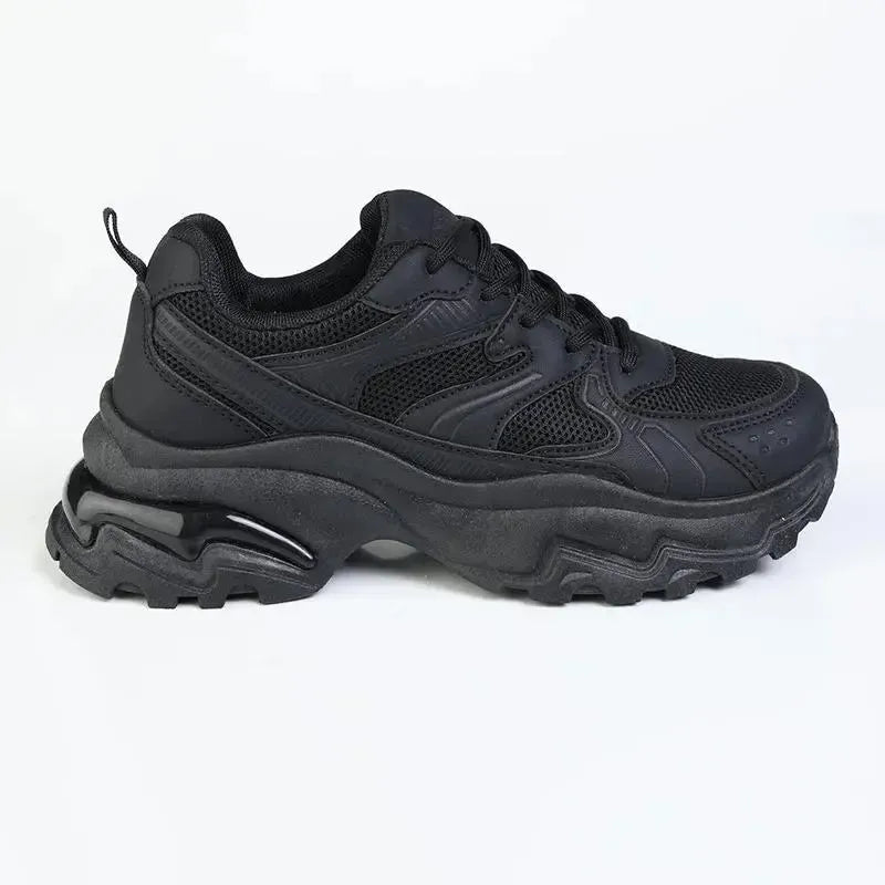 Madison Moxie Sneaker - Black