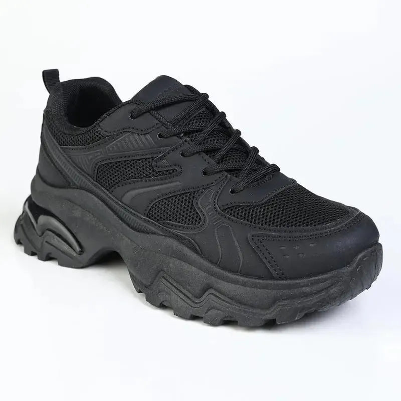 Madison Moxie Sneaker - Black