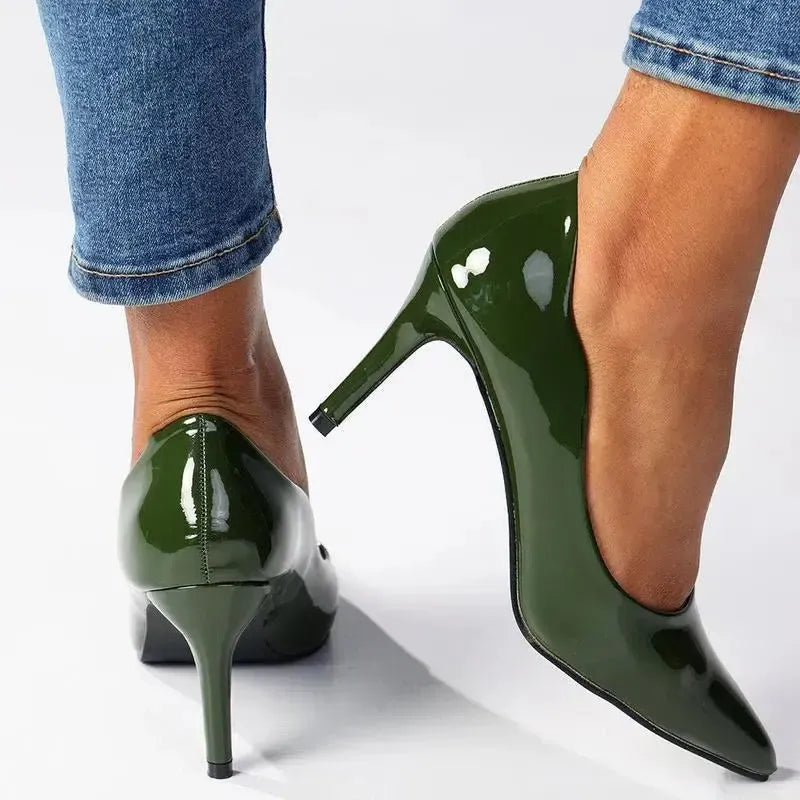 Madison Scalloped Penny Court - Olive