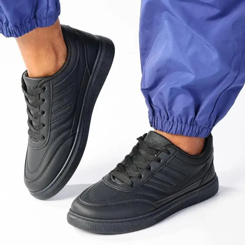 Madison Sceva Sneaker - Black