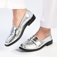 Madison Bliss 3 Loafer With Saddle - Silver